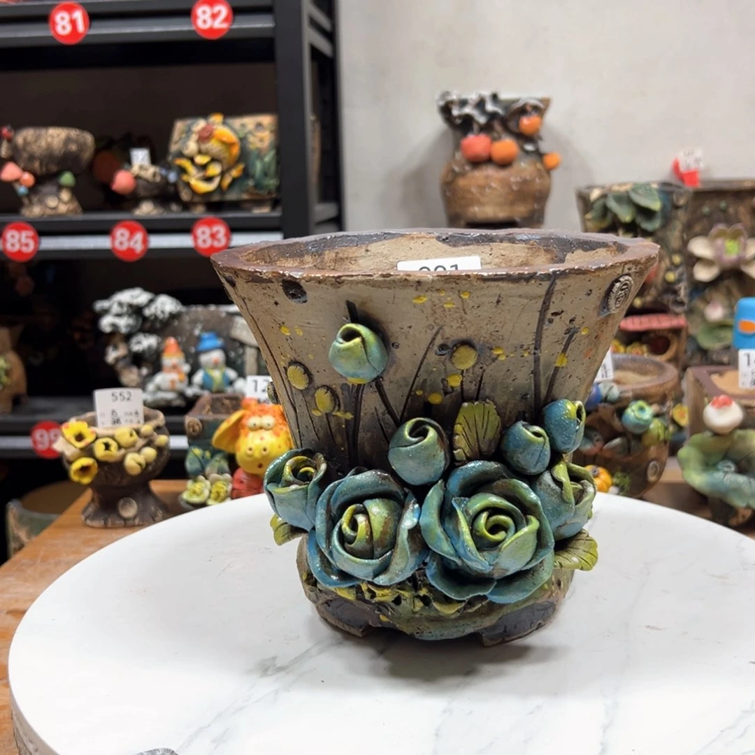 陶991 号，雨田花器