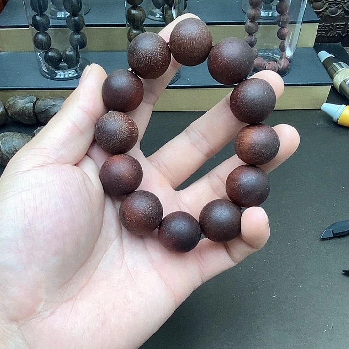 沉香沉香碎屑红旗10