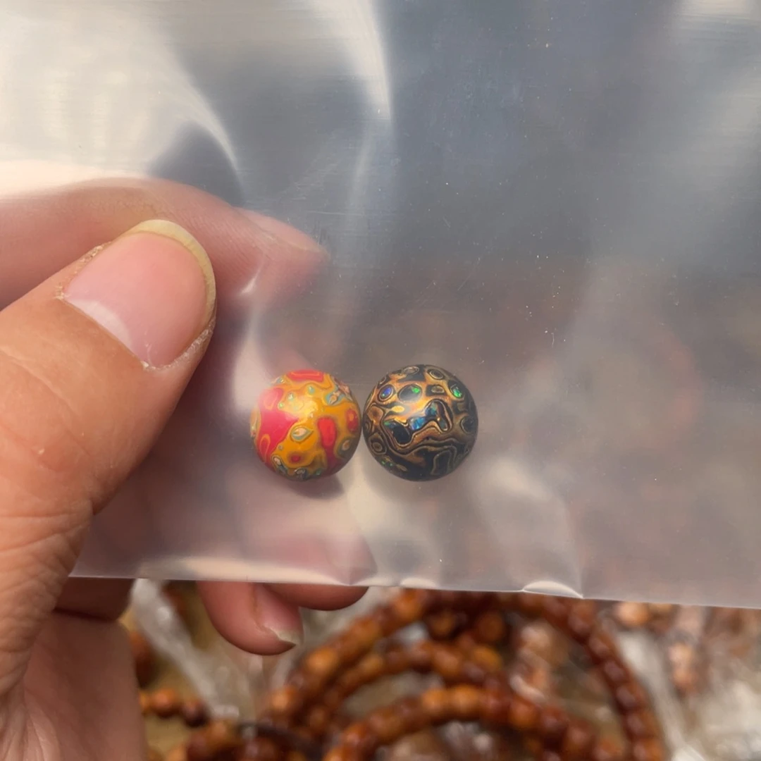 大漆工艺品无事牌用****01.2+大漆珠