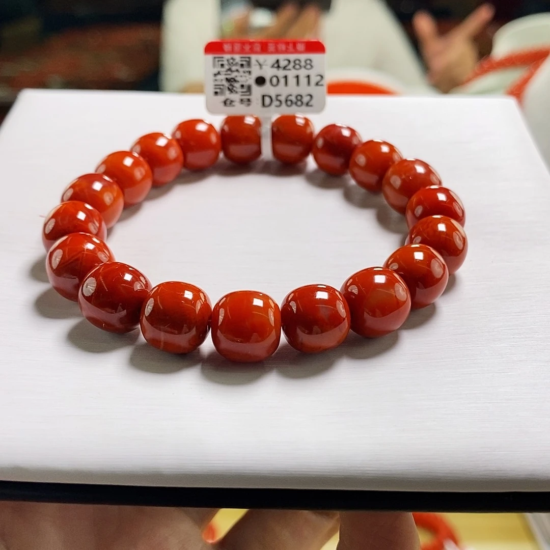 未镶嵌瓦西 10+mm   多样性发一南红玛瑙