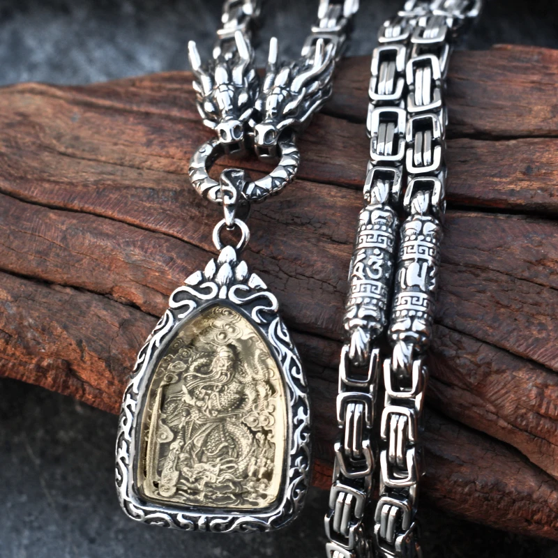 钛钢项链 关公佛牌项链男个性潮人霸气关羽吊坠嘻哈复古六字真言