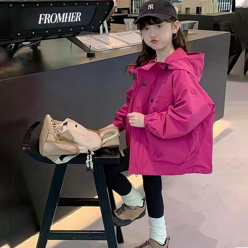 （现货）春秋款2025新款秋季衣服大童洋气时髦夹克儿童冲锋衣上衣潮