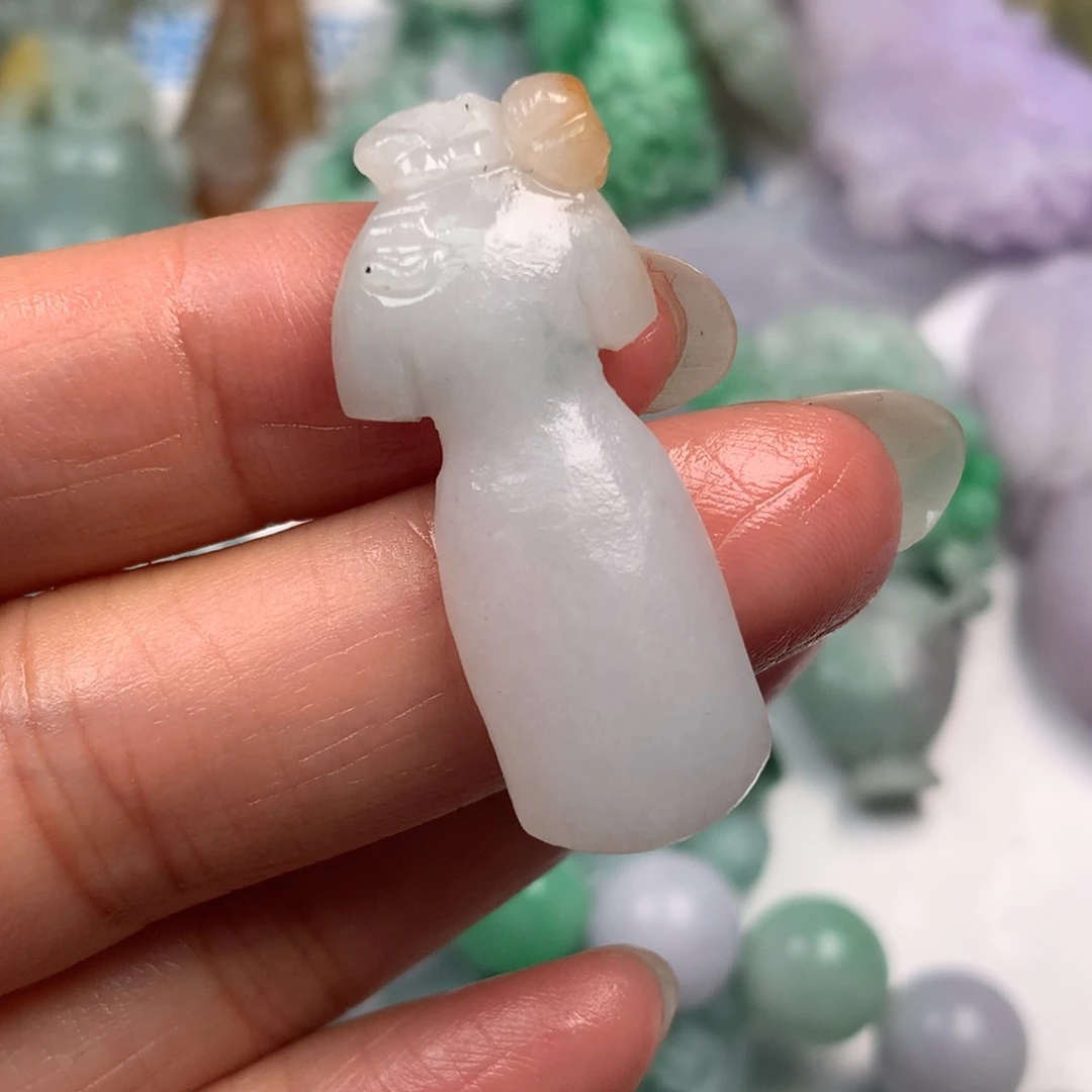 定制翡翠未镶嵌翡翠