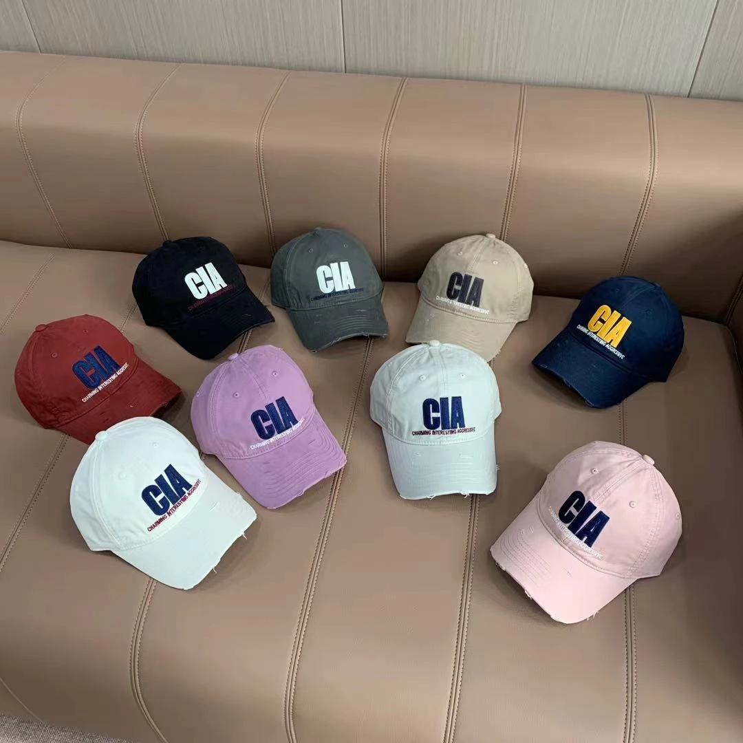 DACPAN-大写字母刺绣鸭舌棒球帽  2025/盼·YP08