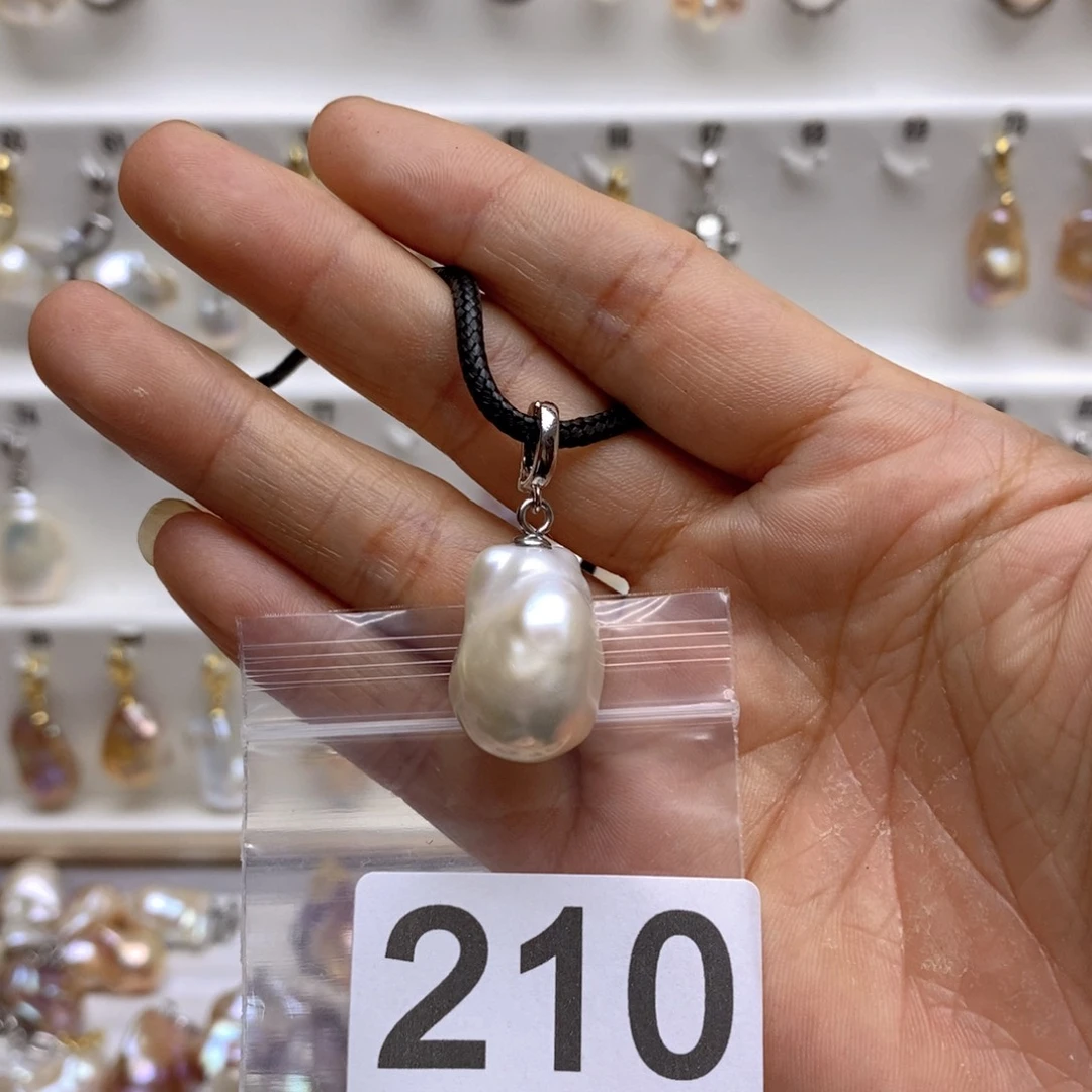 淡水珍珠颈饰银S925镶嵌210