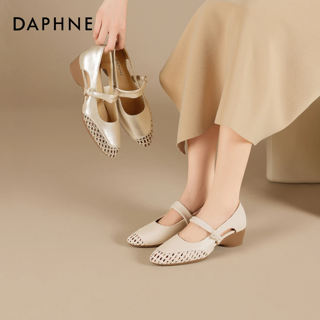 达芙妮2025女士高跟秋季百搭复古编织镂空透气圆头粗跟时尚单鞋