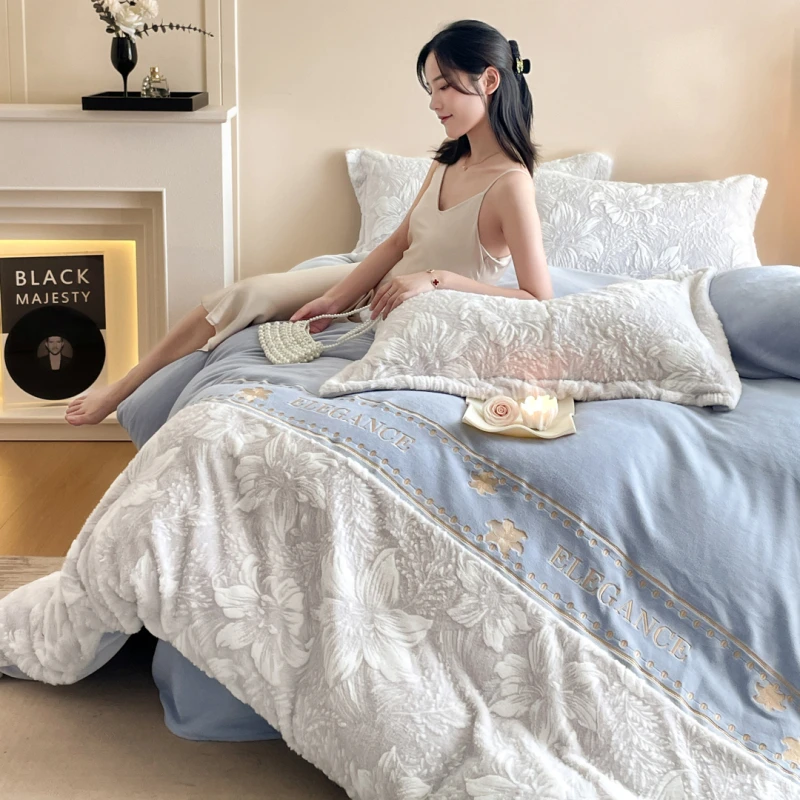 2025秋冬季新款兔毛绒烂花牛奶绒四件套加厚保暖被套床单式4件套