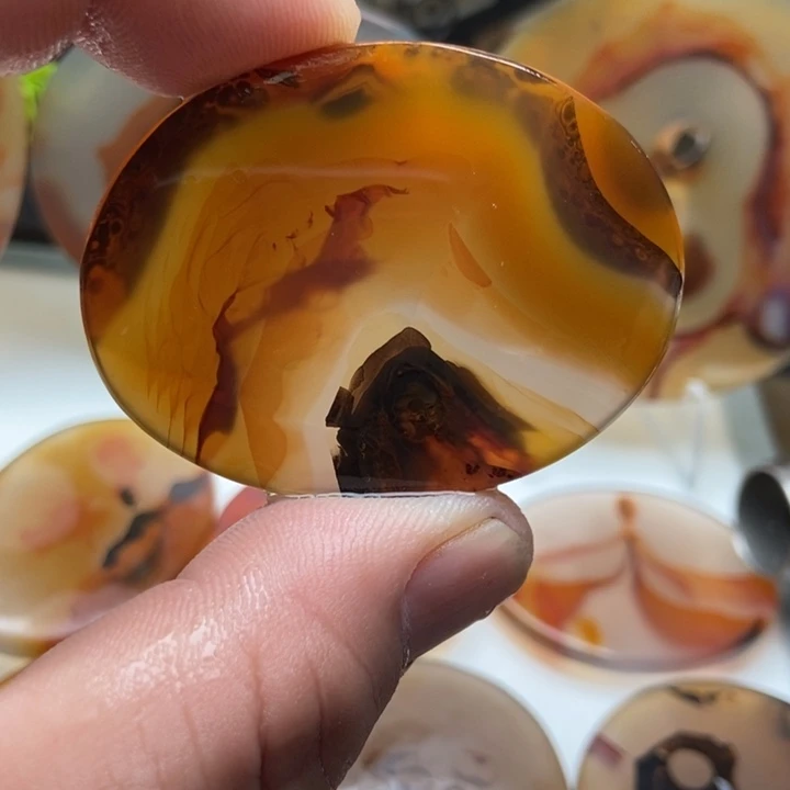 【闪购商品】玛瑙/玉髓颈饰未镶嵌