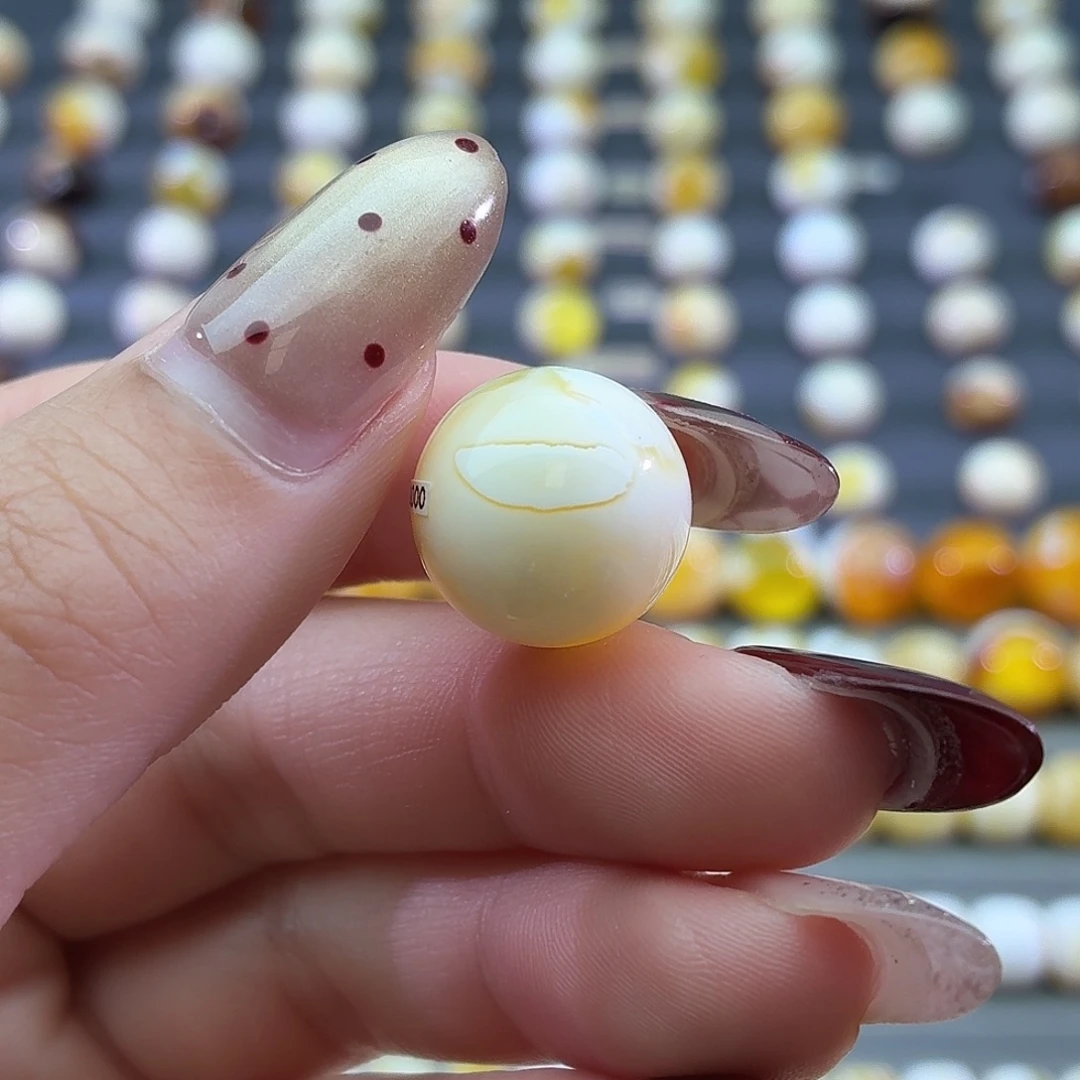 琥珀未镶嵌裸石蜜蜡15.3