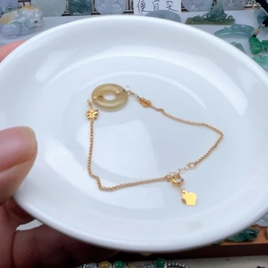 翡翠未镶嵌颈饰翡翠冰黄