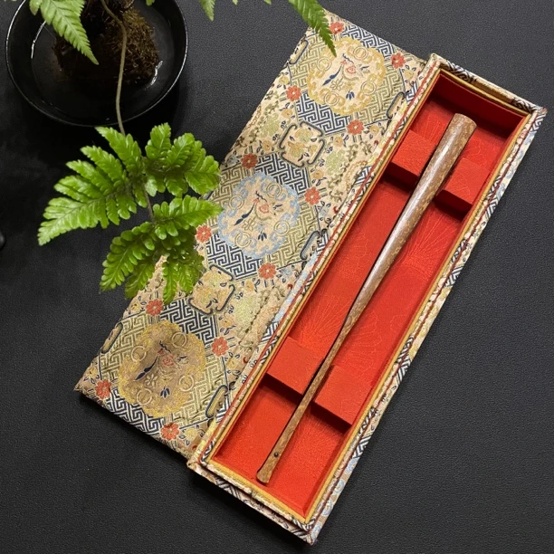 浙派庄煜安/纯手工文玩玩折扇/老梅鹿乌木小骨/95/20/16方