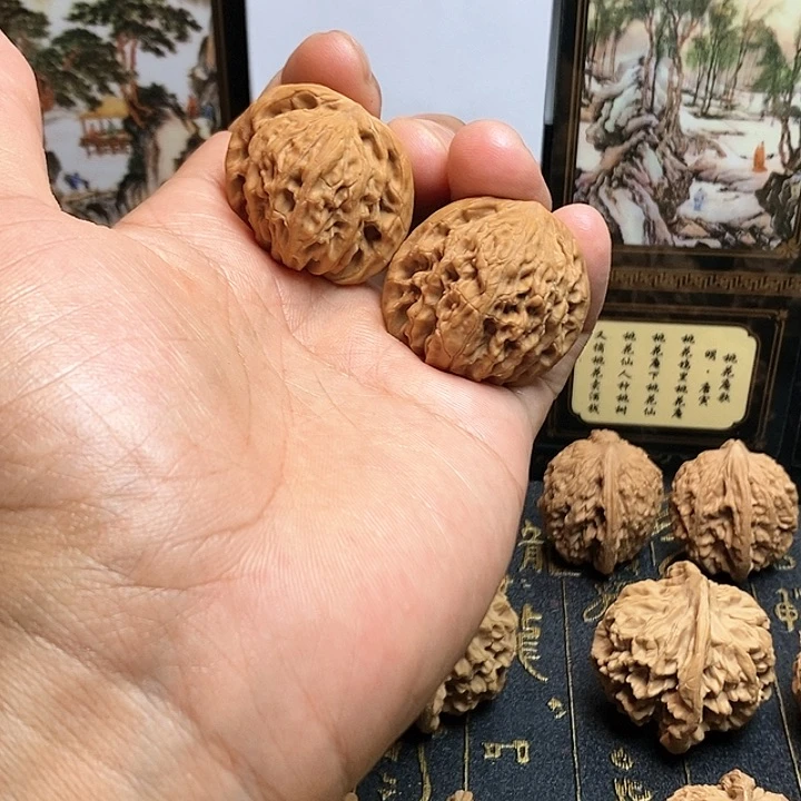 文玩核桃把件磨盘