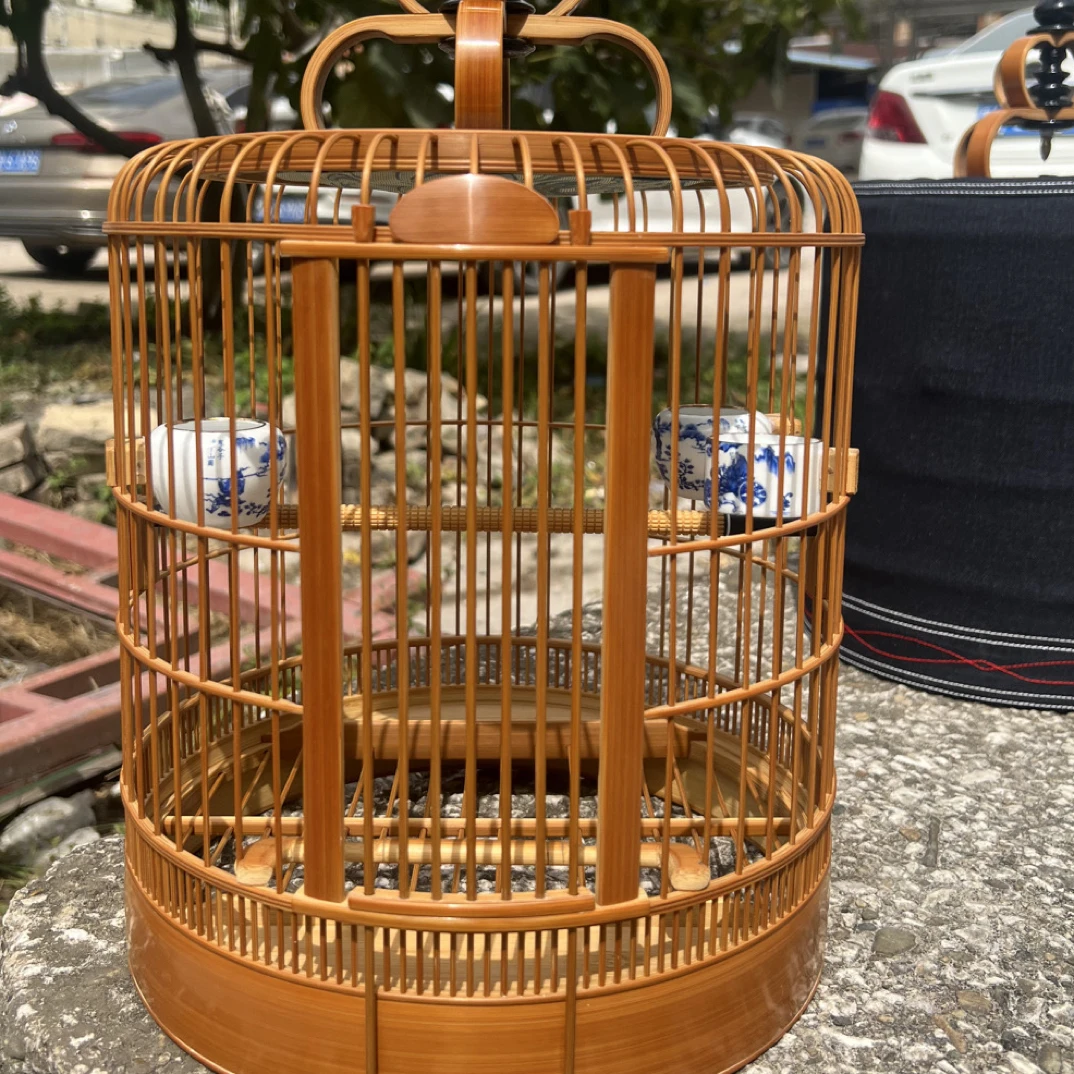 鸟笼直径28高度30（黄豆鸟）竹制手工，活动底。