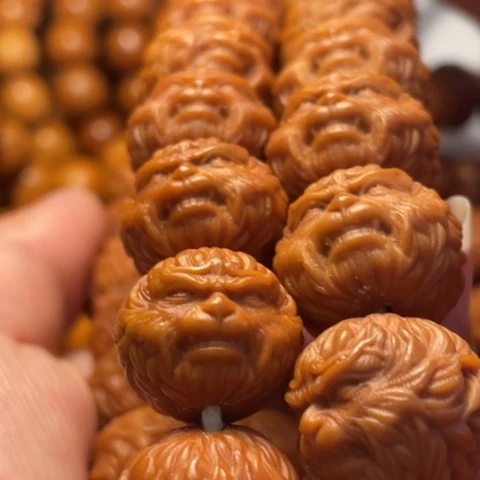 手串猴头核桃路**已舞台