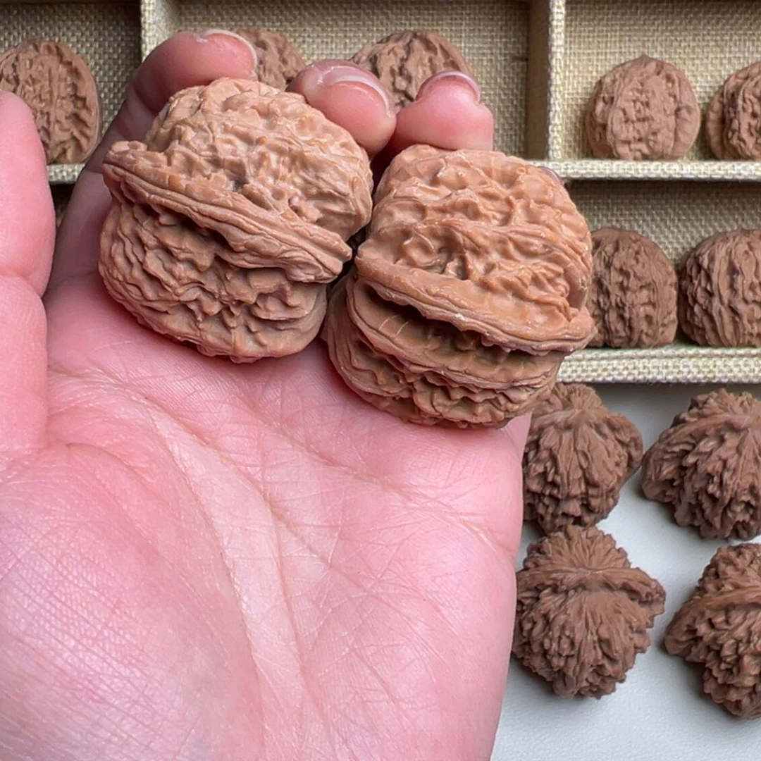 核桃把件?***?白狮子005