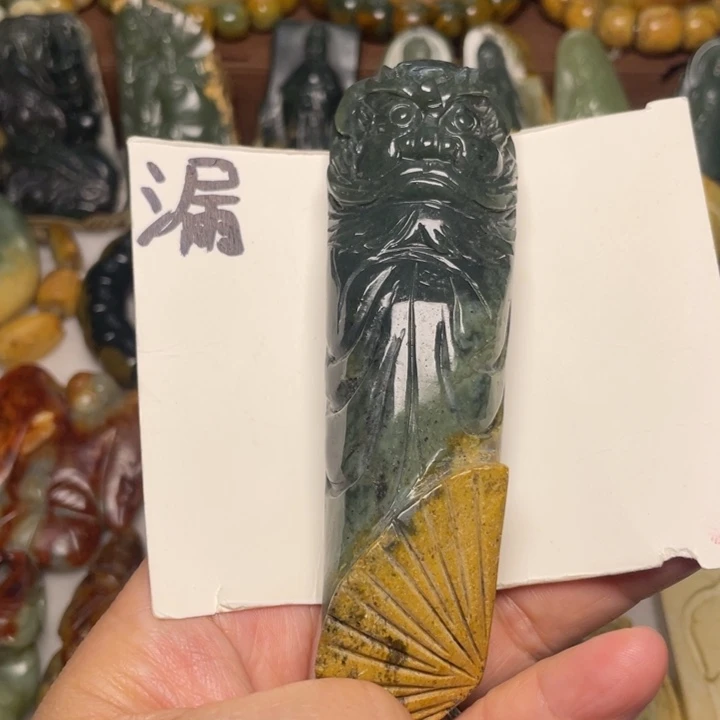 未镶嵌岫岩河磨玉（透闪石质玉）珠宝奇石