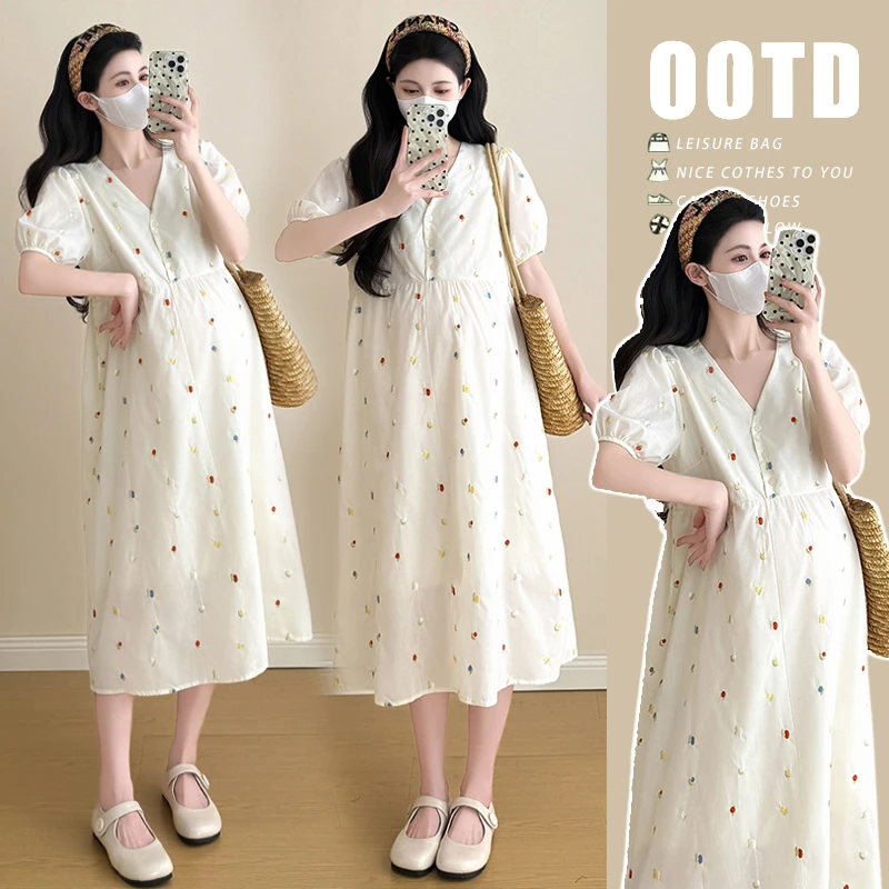 实拍#孕妇夏装连衣裙2025新款法式系甜美宽松V领花朵A字裙夏天女，