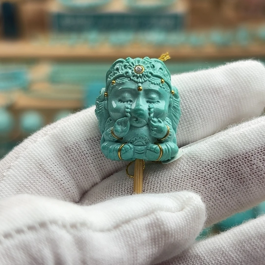 绿松石未镶嵌珠宝奇石