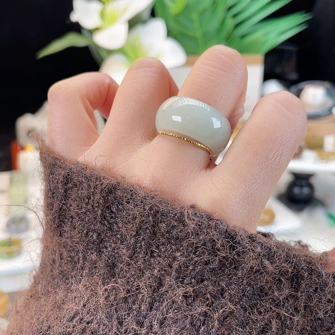 和田玉未镶嵌戒指E37冰玉白月光墩墩18.1