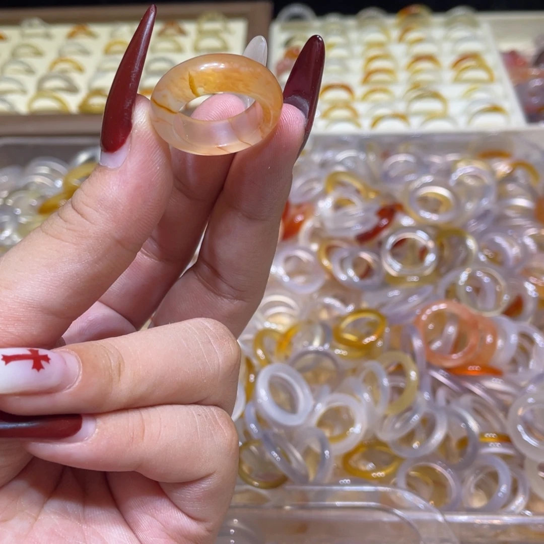 未镶嵌戒指玛瑙/玉髓57号港14