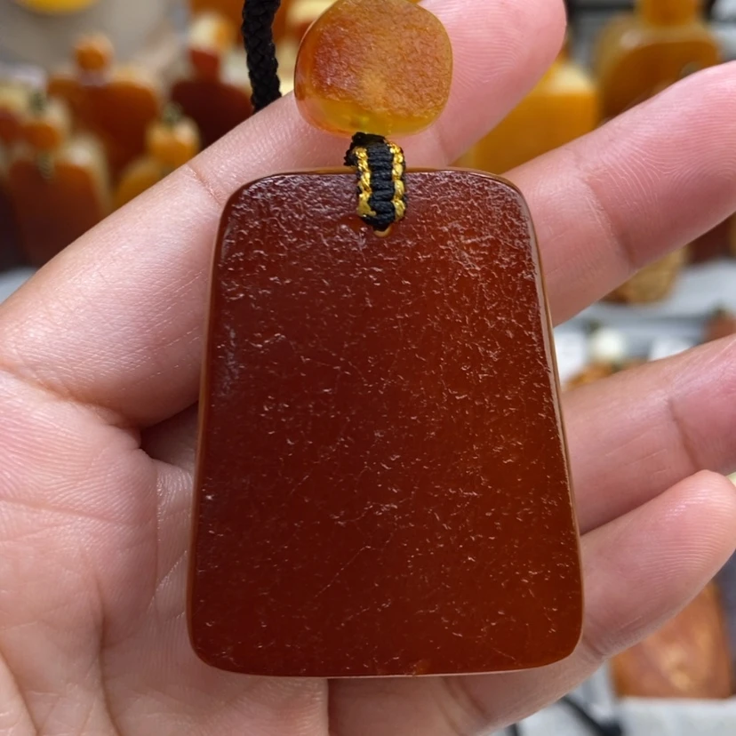 【闪购商品】琥珀颈饰未镶嵌
