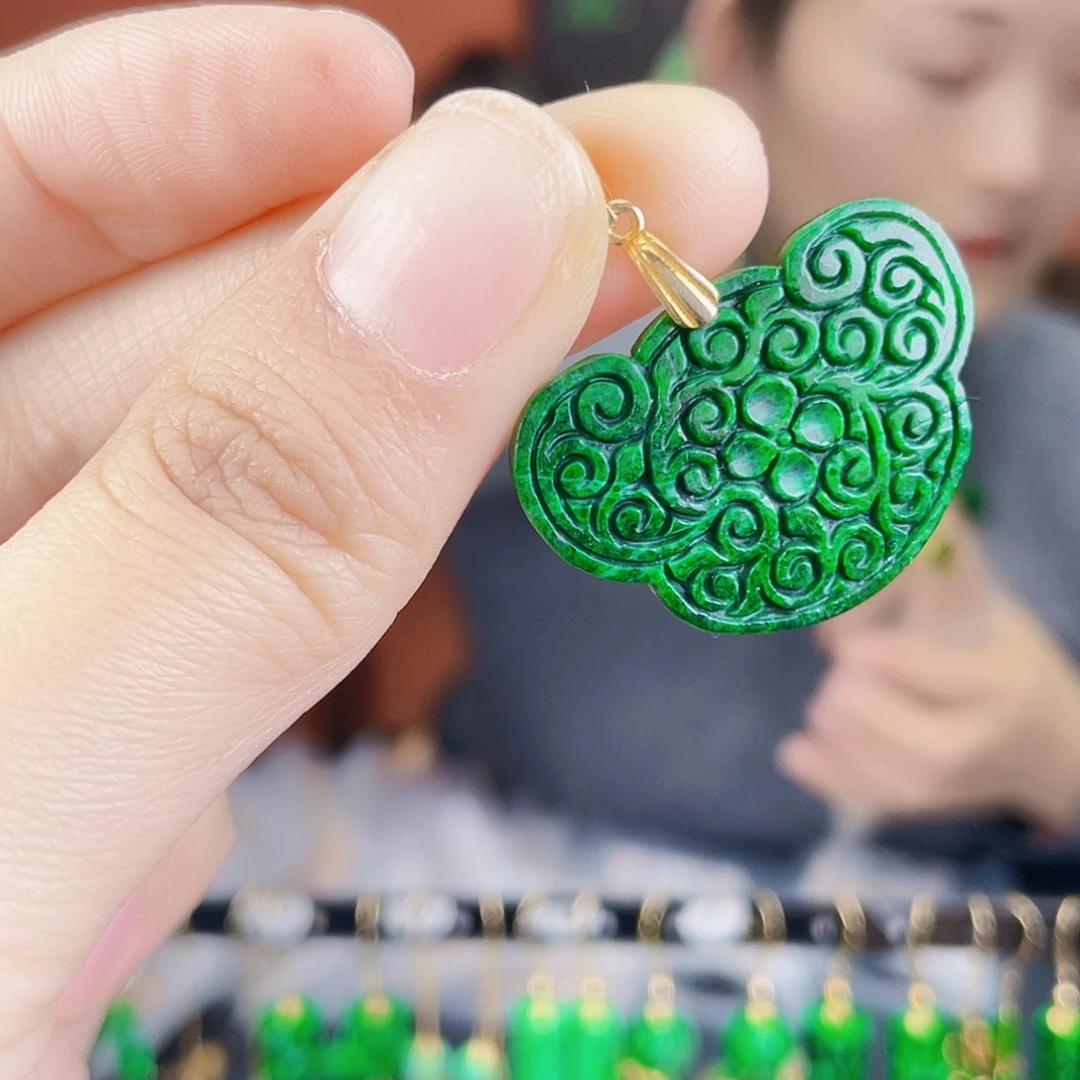 翡翠未镶嵌耳饰饰品