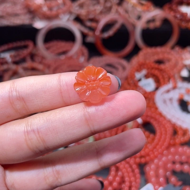 南红玛瑙未镶嵌配饰手串小雏菊2436