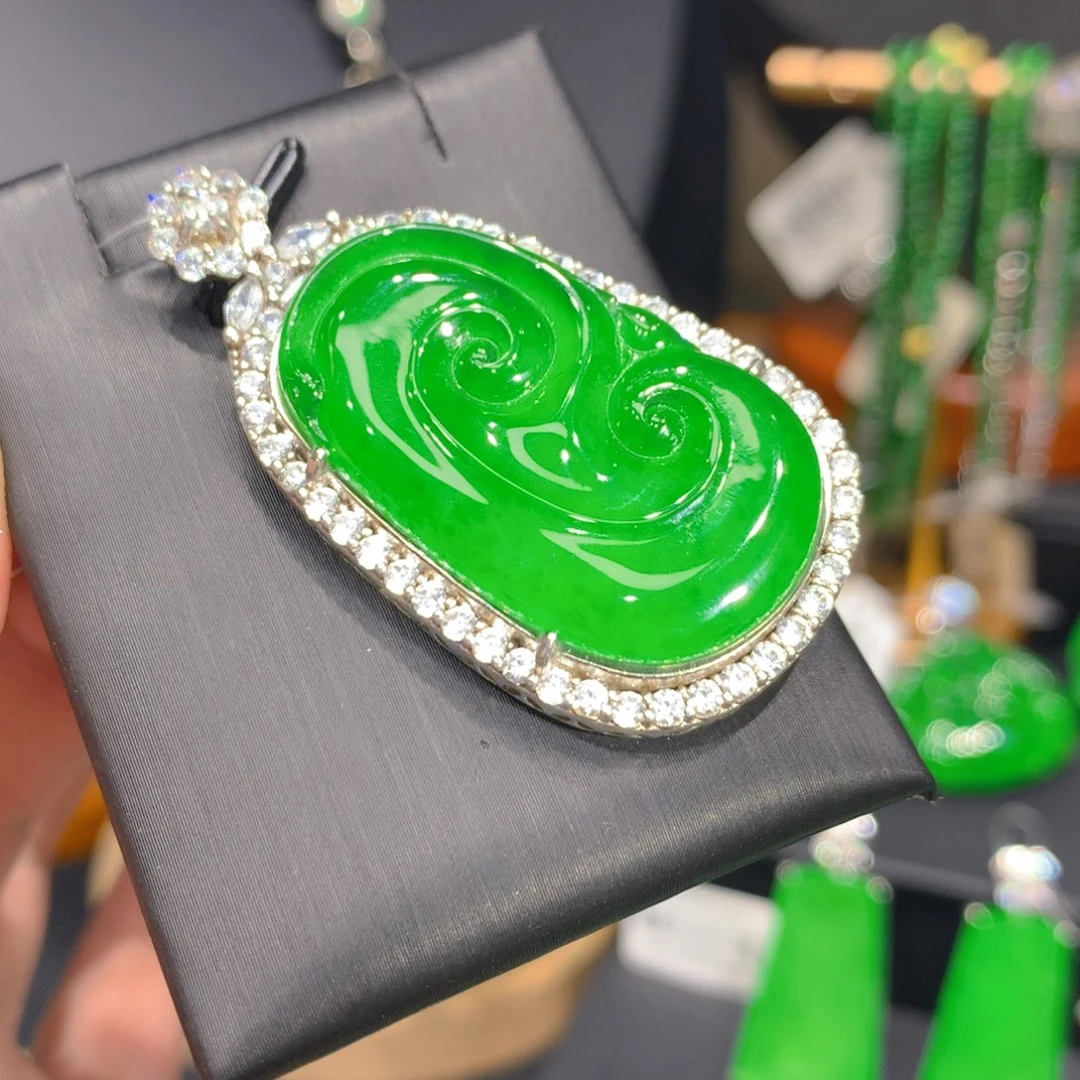 翡翠银S925镶嵌颈饰