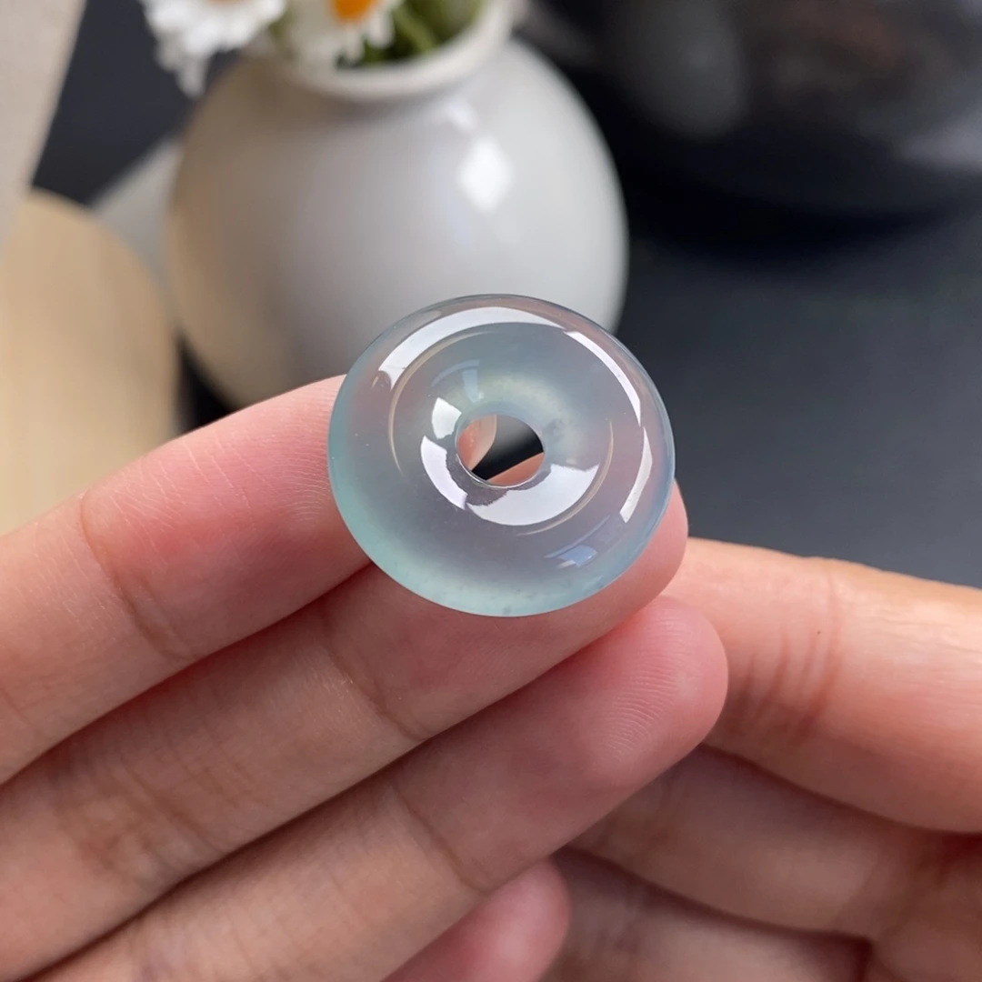 翡翠裸石冰胶蓝甜甜圈