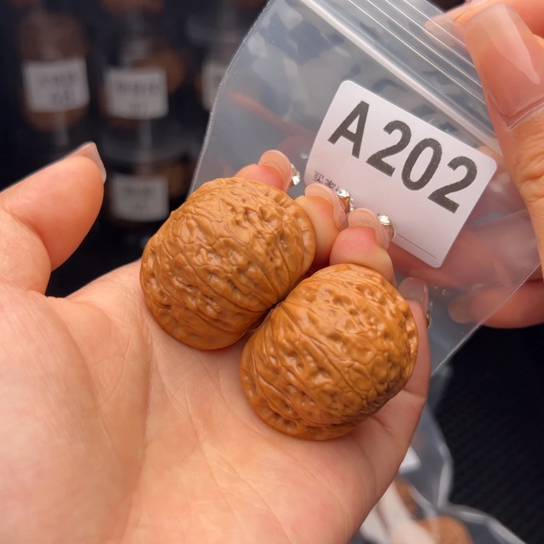 文玩核桃吊坠铁锤41全品