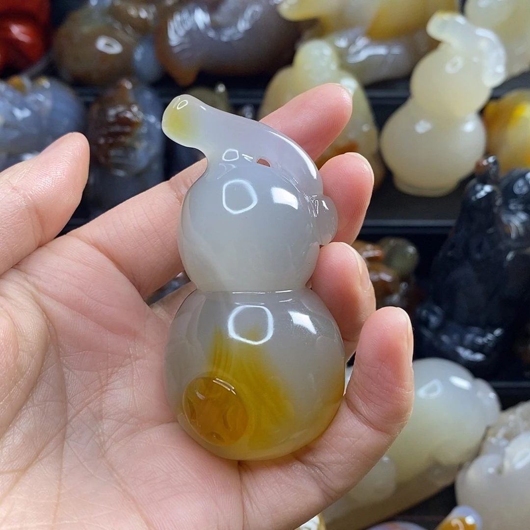 玛瑙/玉髓未镶嵌小手把件