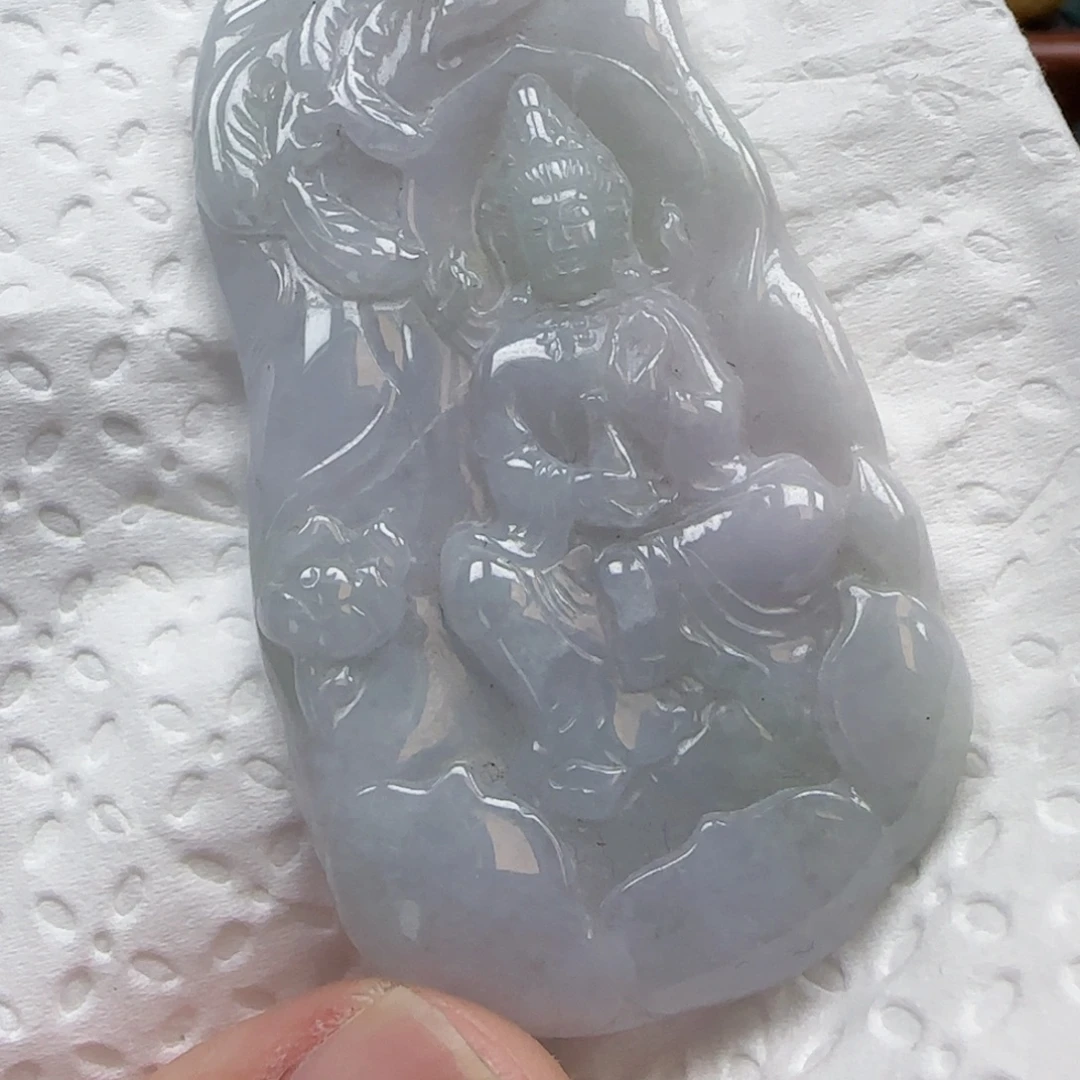 颈饰未镶嵌翡翠观音