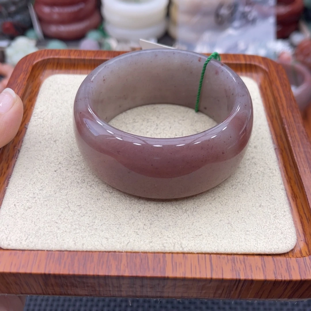 石英质玉未镶嵌手镯