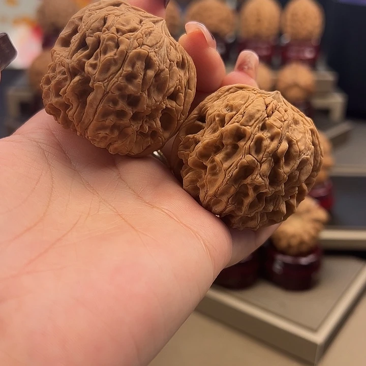 文玩核桃把件45 闷墩m-024