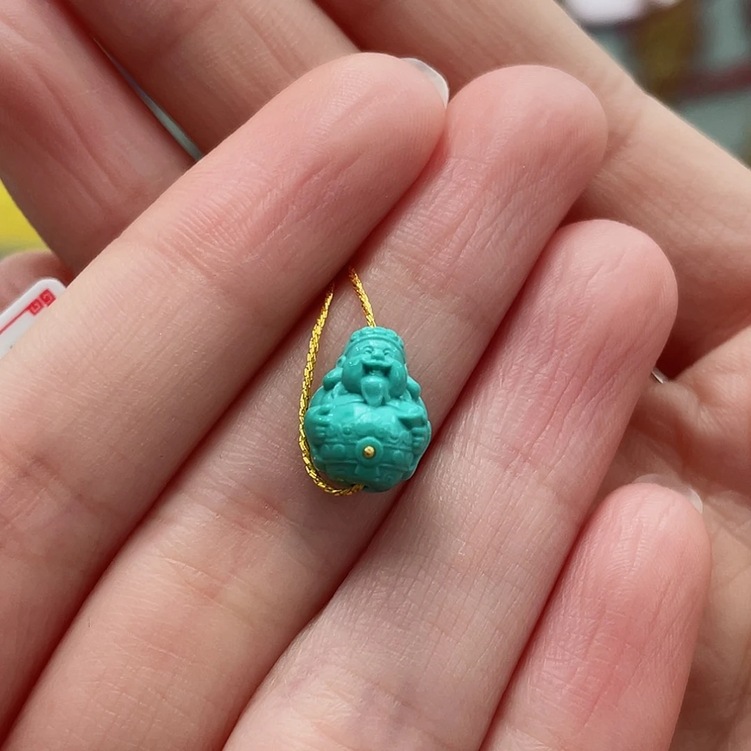 绿松石颈饰未镶嵌