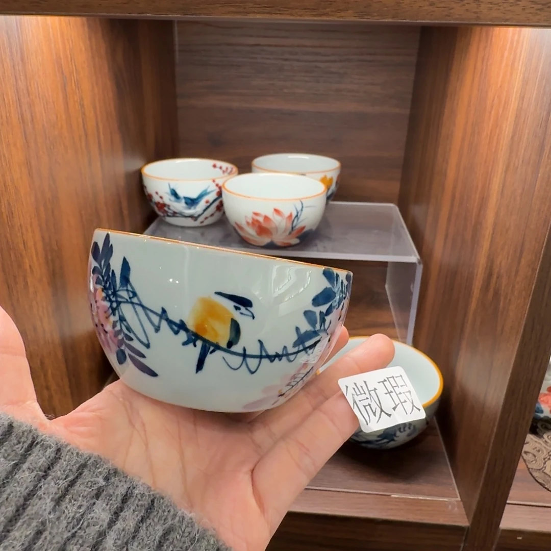 釉下手绘茶具微瑕