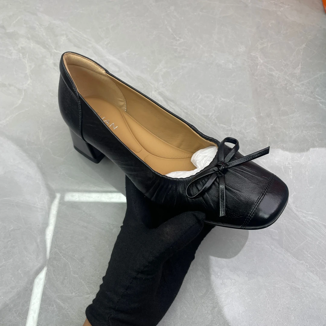 单鞋女 (牛皮)51-10118 (孤品) f区37码