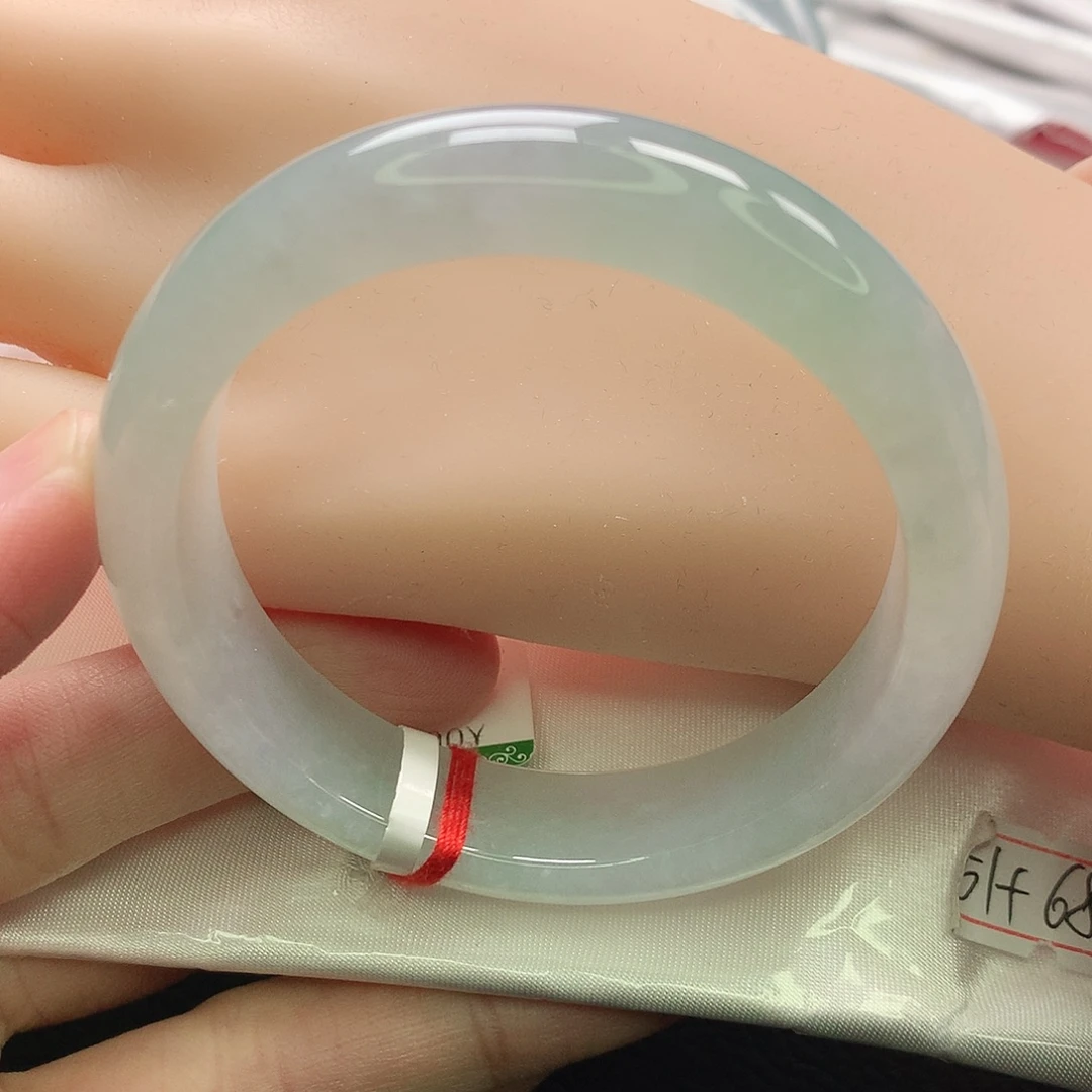 翡翠未镶嵌手镯缅甸5152