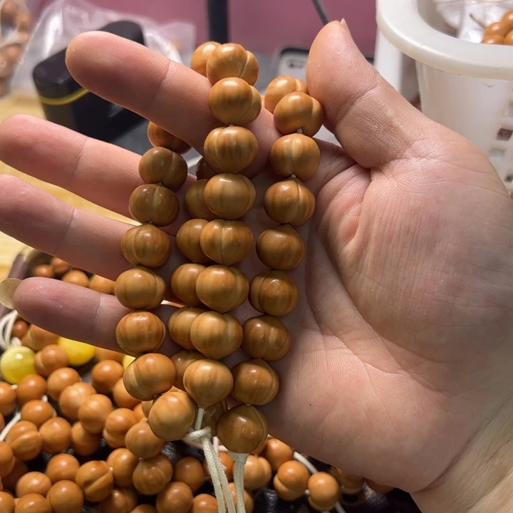 手串猴头核桃粗*16➕柯基皮桃