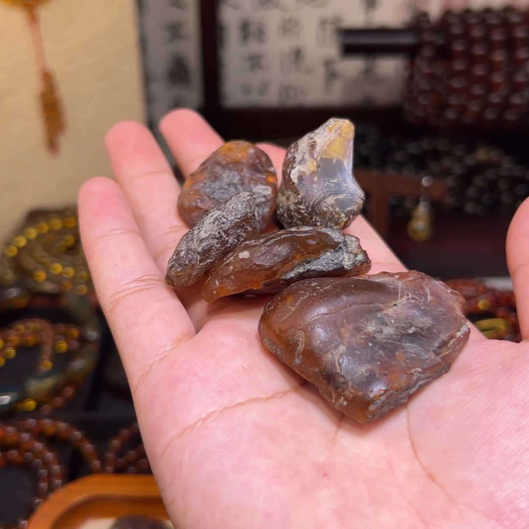 未镶嵌颈饰琥珀琥珀原矿