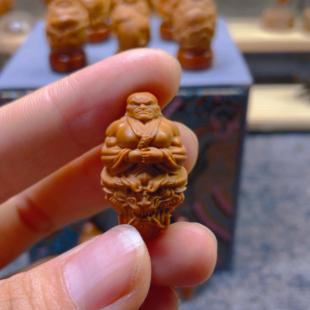 【闪购商品】橄榄核吊坠F*Y橄榄核