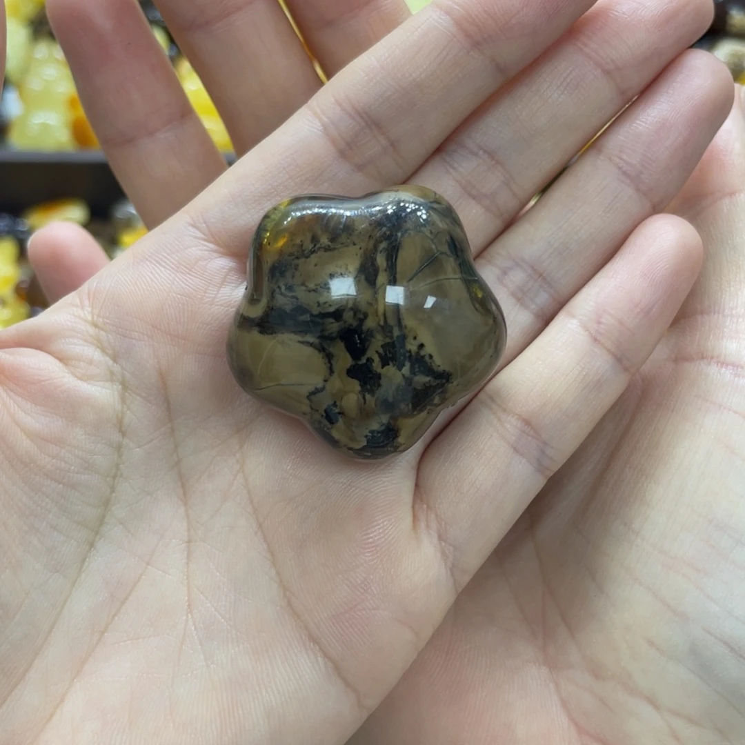 琥珀未镶嵌裸石天然琥珀