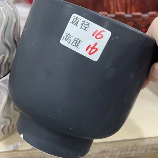 多肉绿植陶瓷花盆9.9包邮，有孔