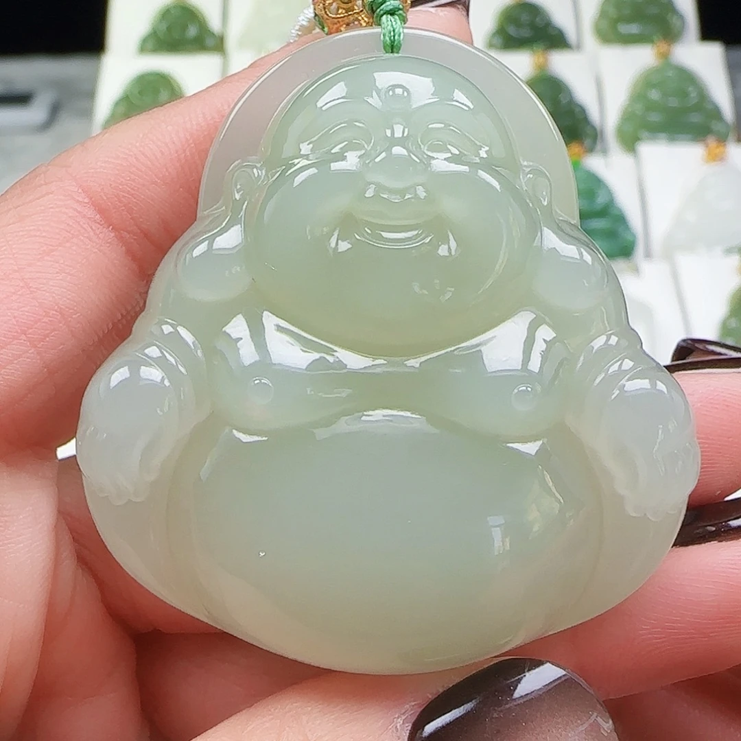 和田玉18K金镶嵌吊坠(赠链)