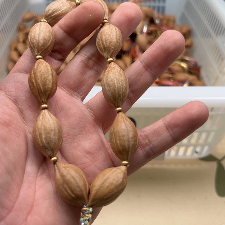 白玉菩提手串黄色400