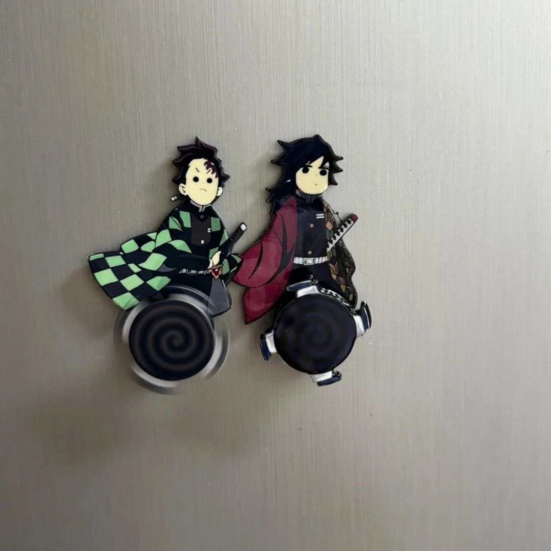 新款鬼灭之刃创意亚克力旋转冰箱贴高颜值冰箱装饰送朋友礼物