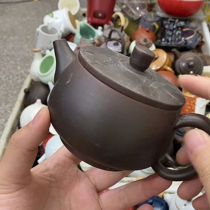 陶瓷艺术品及陶瓷壶