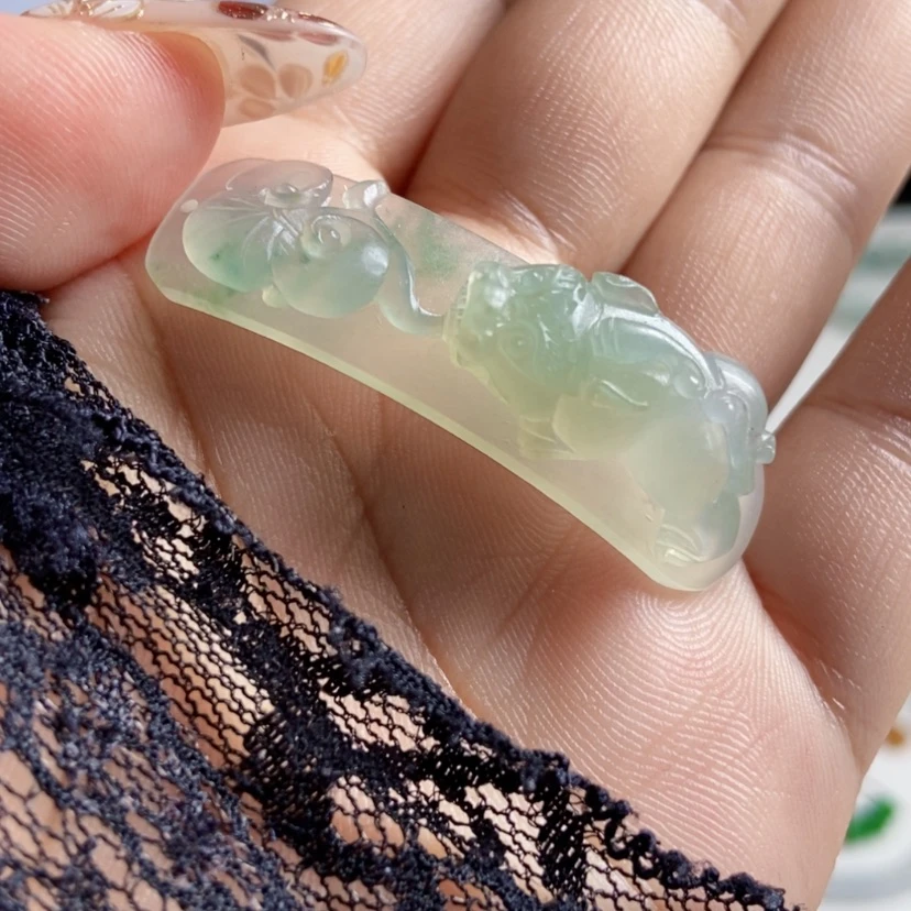 【闪购商品】未镶嵌定制翡翠貔貅手牌