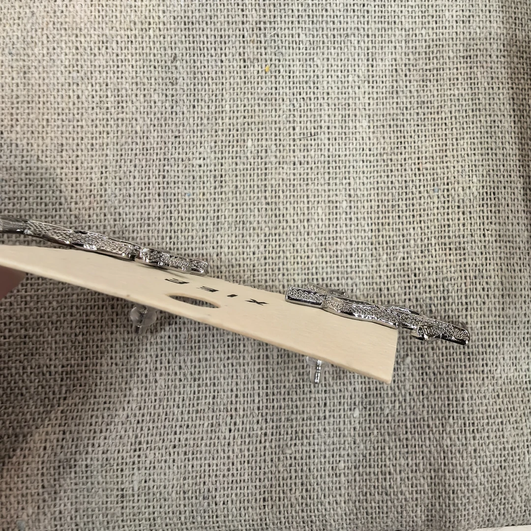 F131银色林子闪闪耳钉耳饰