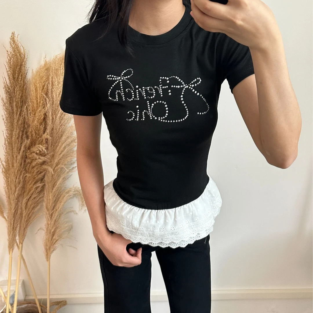 Kitty 25/ss  设计感蝴蝶结烫钻短袖T恤女装夏季显瘦蕾丝拼接上衣